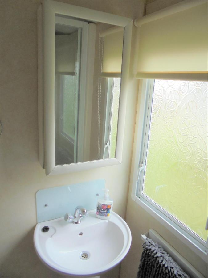 Coral : The Richmond:- 6 Berth, Blow Heated Apartment