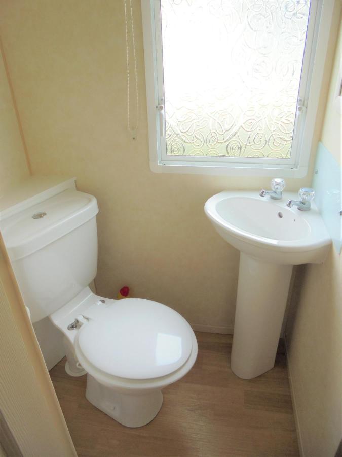Coral : The Richmond:- 6 Berth, Blow Heated *