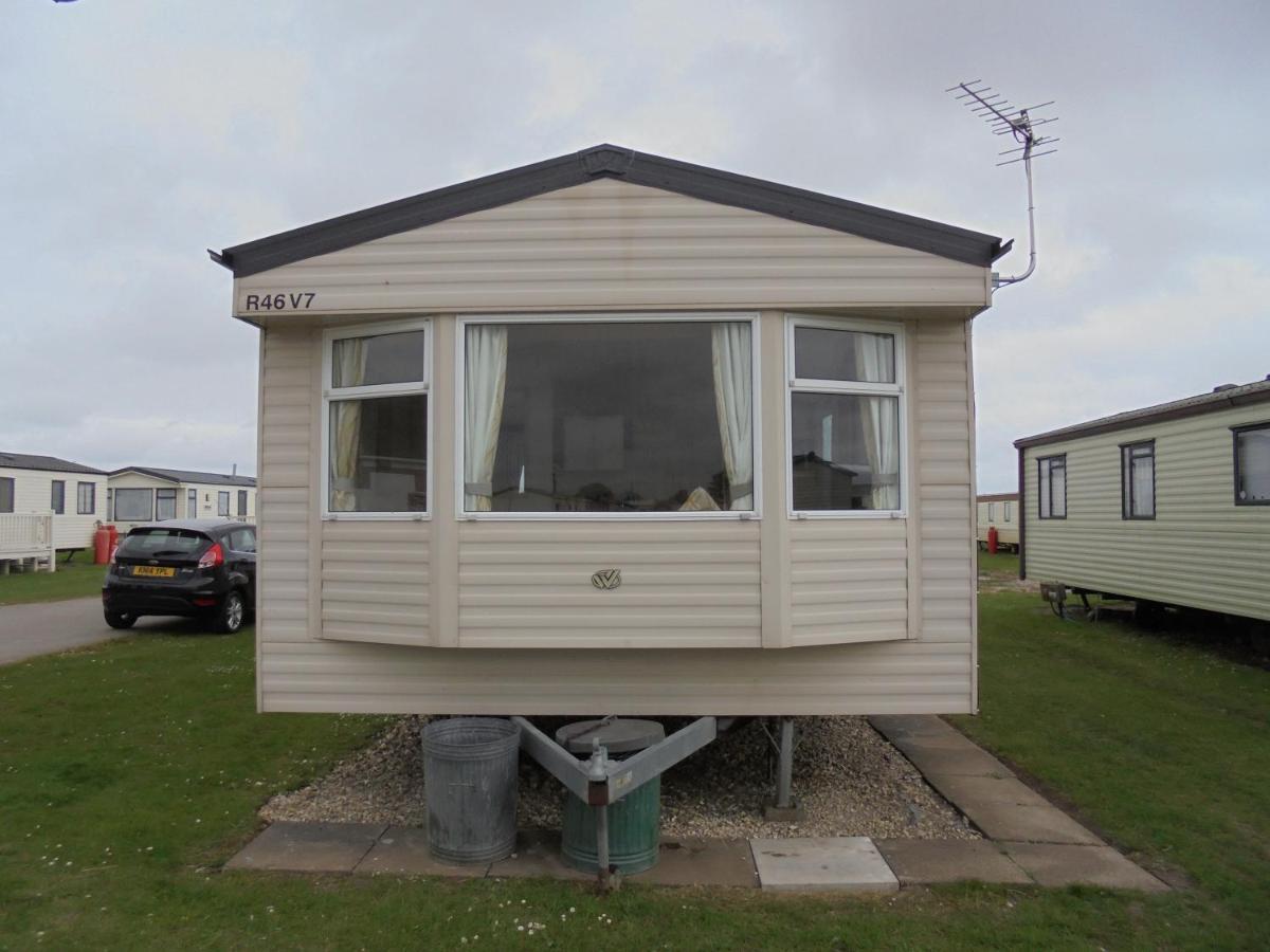 Coral : The Richmond:- 6 Berth, Blow Heated Ingoldmells